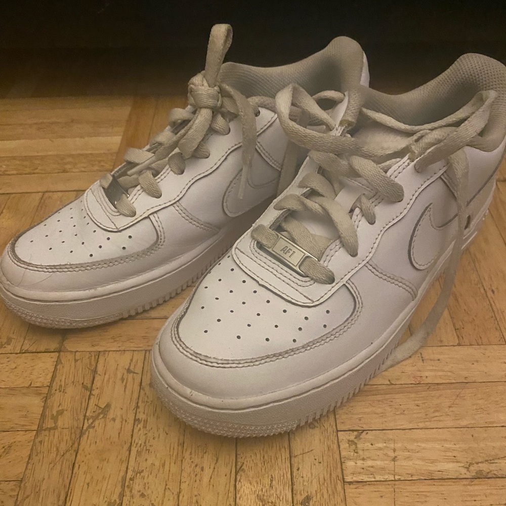 Nike AF1 White Size 6 gs